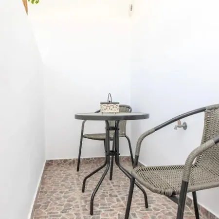 Διαμέρισμα George's Economy *