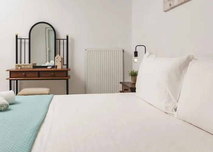 George's Economy Apartment Naxos City